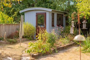 Garden Room- click for photo gallery